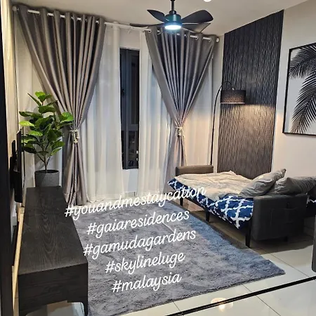 You And Me Staycation Rawang Exterior photo